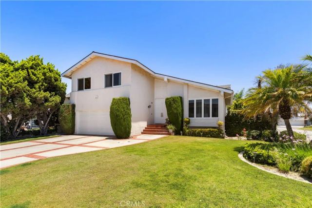 3600 Marigold Street, Seal Beach, CA 90740
