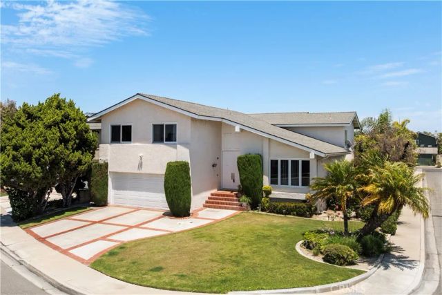 3600 Marigold Street, Seal Beach, CA 90740
