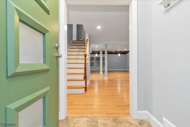 276 N Bridge St, Somerville Boro, NJ 08876