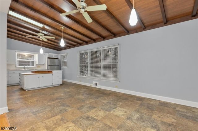 276 N Bridge St, Somerville Boro, NJ 08876