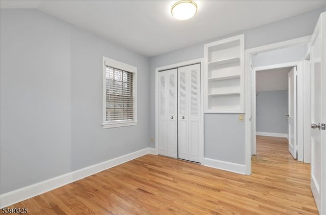 276 N Bridge St, Somerville Boro, NJ 08876