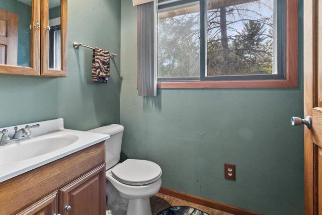 W5789 Ridge ROAD, Elkhorn, WI 53121