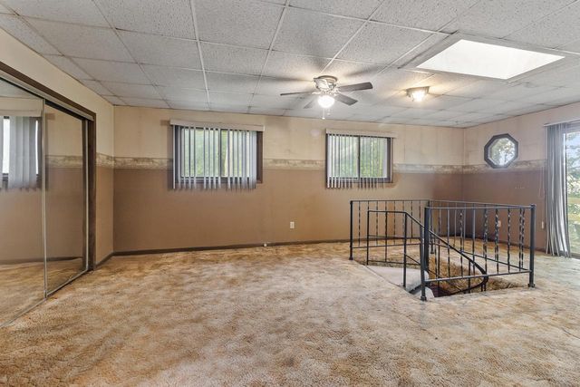 W5789 Ridge ROAD, Elkhorn, WI 53121