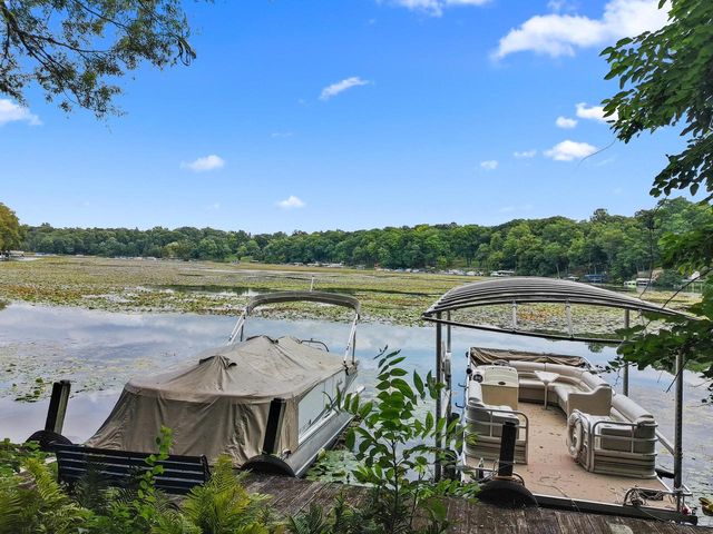 W5789 Ridge ROAD, Elkhorn, WI 53121