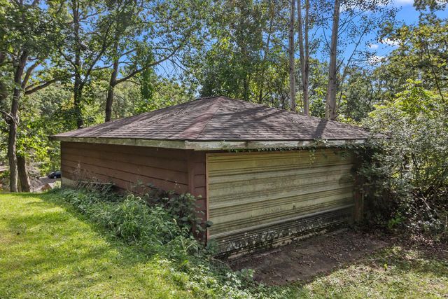 W5789 Ridge ROAD, Elkhorn, WI 53121