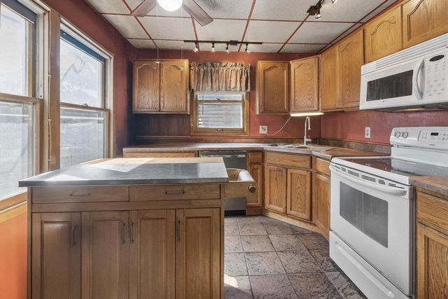 W5789 Ridge ROAD, Elkhorn, WI 53121