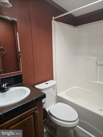 6 MCKINLEY, Millville, NJ 08332