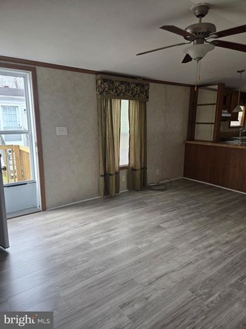 6 MCKINLEY, Millville, NJ 08332