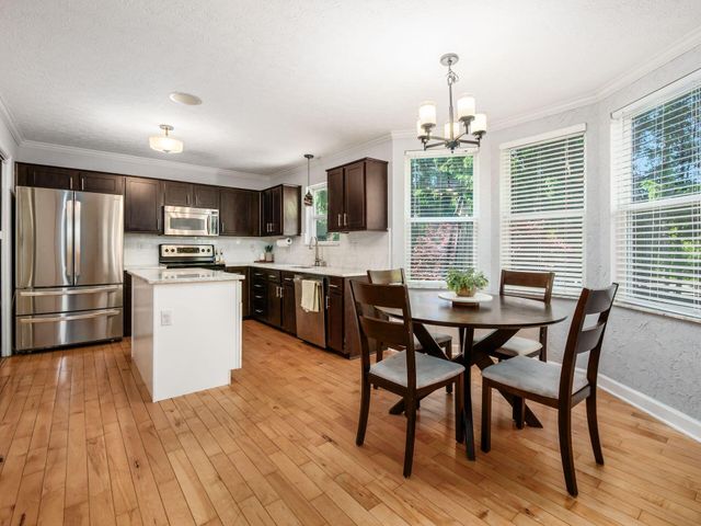 3259 Longspur Drive, Columbus, OH 43228