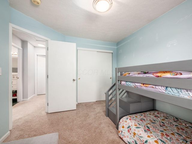 3259 Longspur Drive, Columbus, OH 43228