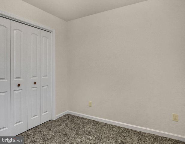 186 DELANO DR, Chambersburg, PA 17201