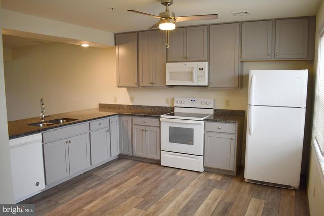 186 DELANO DR, Chambersburg, PA 17201