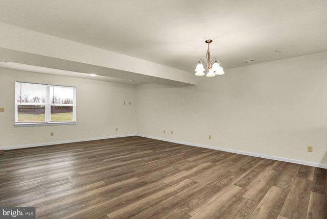 186 DELANO DR, Chambersburg, PA 17201