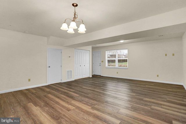 186 DELANO DR, Chambersburg, PA 17201