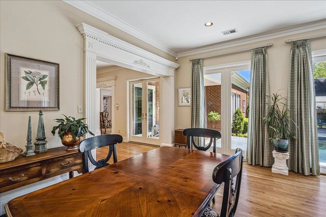 337 GROVE HILL PL, Memphis, TN 38120