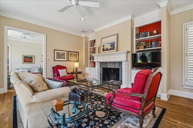 337 GROVE HILL PL, Memphis, TN 38120