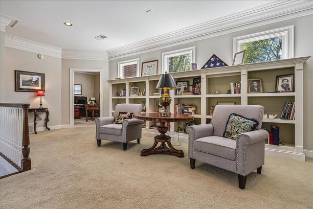 337 GROVE HILL PL, Memphis, TN 38120