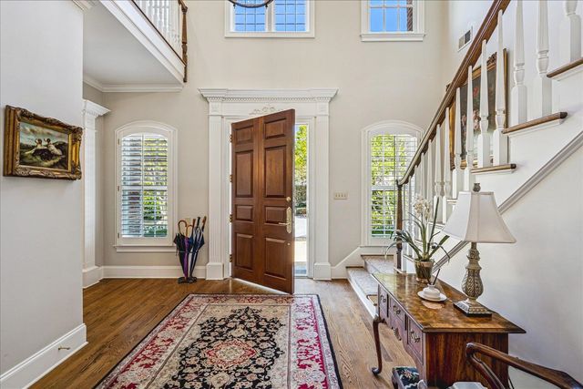 337 GROVE HILL PL, Memphis, TN 38120