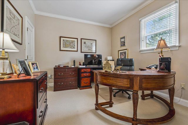 337 GROVE HILL PL, Memphis, TN 38120