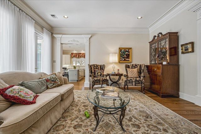 337 GROVE HILL PL, Memphis, TN 38120