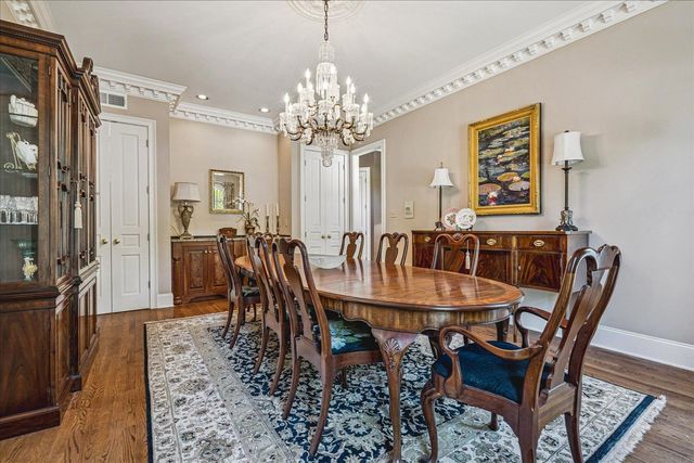 337 GROVE HILL PL, Memphis, TN 38120