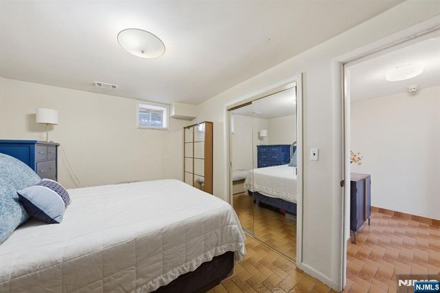 20 Leroy Street, Tenafly, NJ 07670