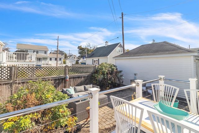 87 Fort Point Rd, Weymouth, MA 02191