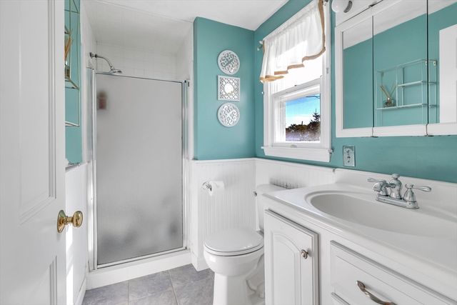 87 Fort Point Rd, Weymouth, MA 02191