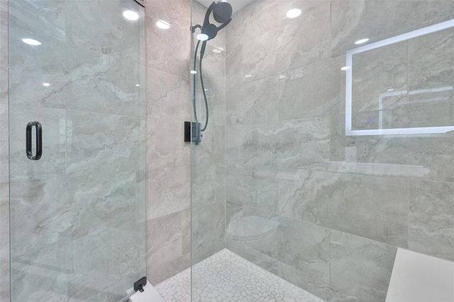 11800 PARK BOULEVARD 308, Seminole, FL 33772