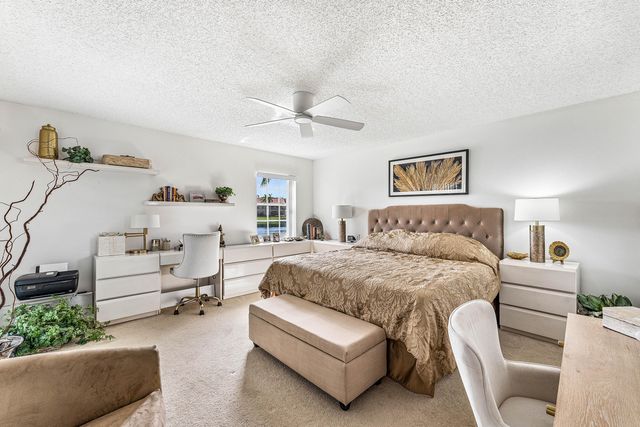 14388 Emerald Lake Drive 2, Delray Beach, FL 33446