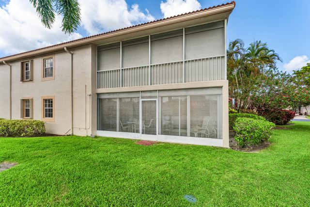 14388 Emerald Lake Drive 2, Delray Beach, FL 33446