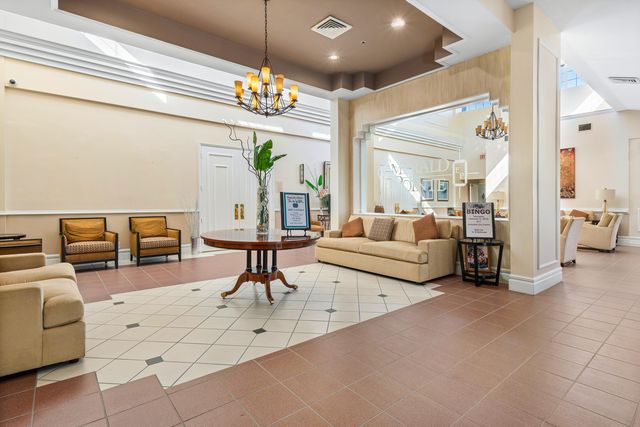 14388 Emerald Lake Drive 2, Delray Beach, FL 33446