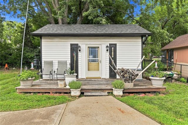 14104 W 63rd Street, Shawnee, KS 66216