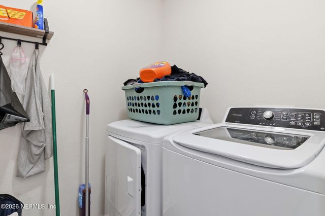 1986 PEBBLE POINT Drive, Green Cove Springs, FL 32043