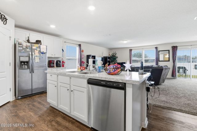 1986 PEBBLE POINT Drive, Green Cove Springs, FL 32043