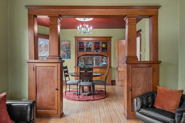 305 Gramercy Avenue, Minneapolis, MN 55405