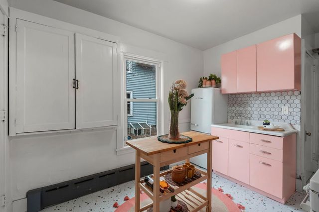 305 Gramercy Avenue, Minneapolis, MN 55405