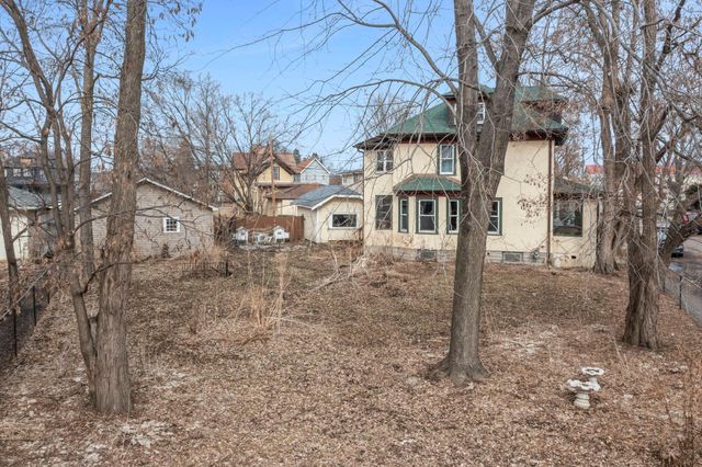 305 Gramercy Avenue, Minneapolis, MN 55405