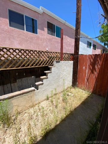 285 S Mollison Ave, El Cajon, CA 92020
