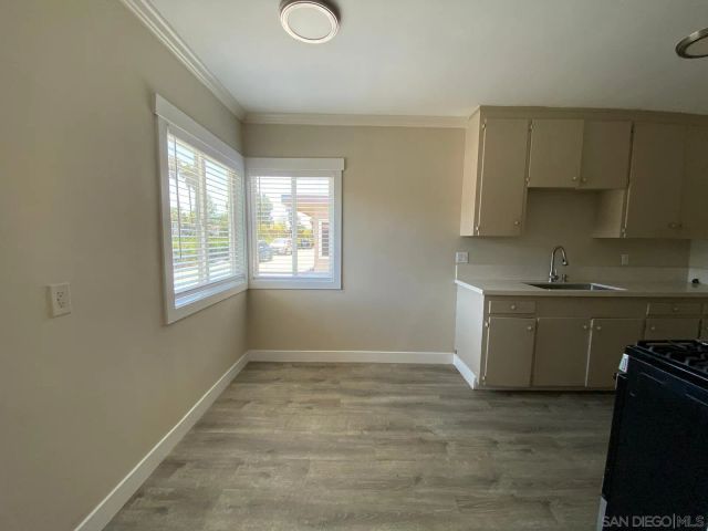 285 S Mollison Ave, El Cajon, CA 92020