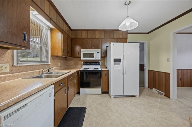 473 Winchester Drive, King, NC 27021