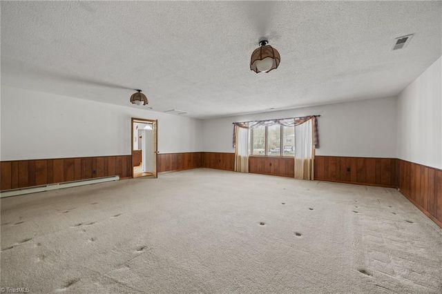 473 Winchester Drive, King, NC 27021