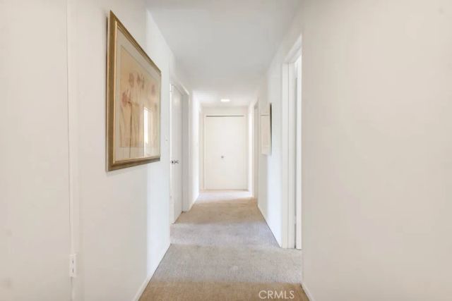 22445 Dardenne, Calabasas, CA 91302