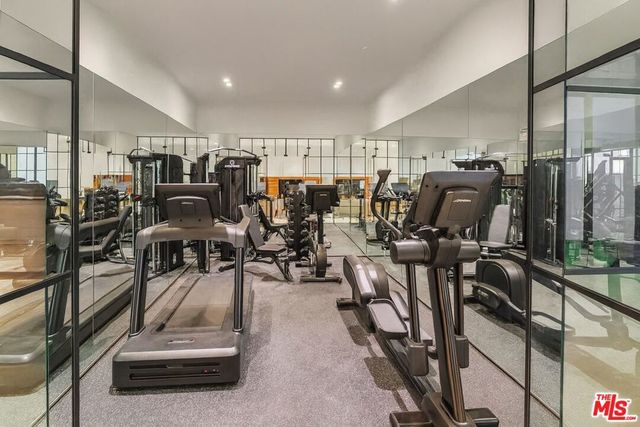 12227 Tweed Lane, Los Angeles, CA 90049