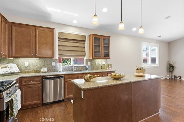 7579 Whitworth Dr, Hemet, CA 92545