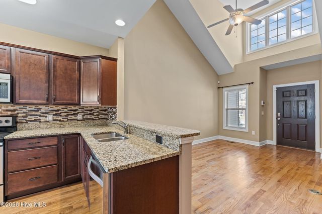 72 Cypress Circle, Southern Pines, NC 28387