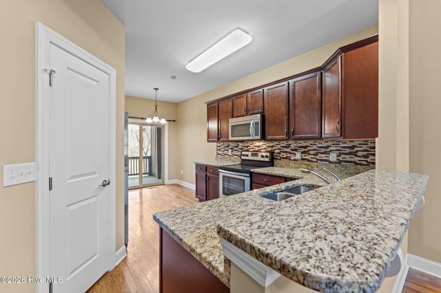 72 Cypress Circle, Southern Pines, NC 28387