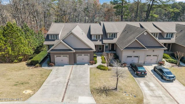 72 Cypress Circle, Southern Pines, NC 28387
