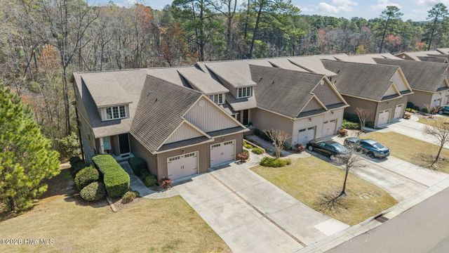 72 Cypress Circle, Southern Pines, NC 28387