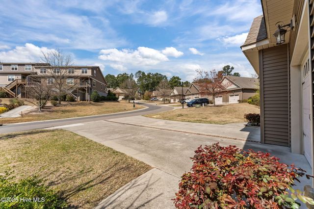 72 Cypress Circle, Southern Pines, NC 28387